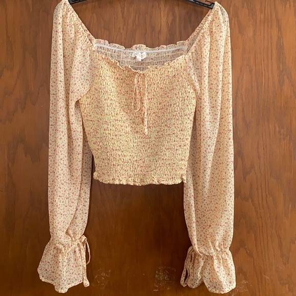 Floral Blouse - Picture 1 of 3
